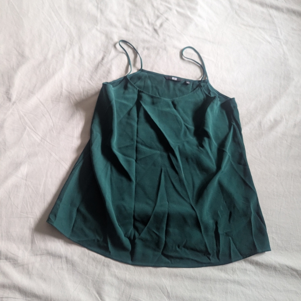 Uniqlo Forest Green Blouse